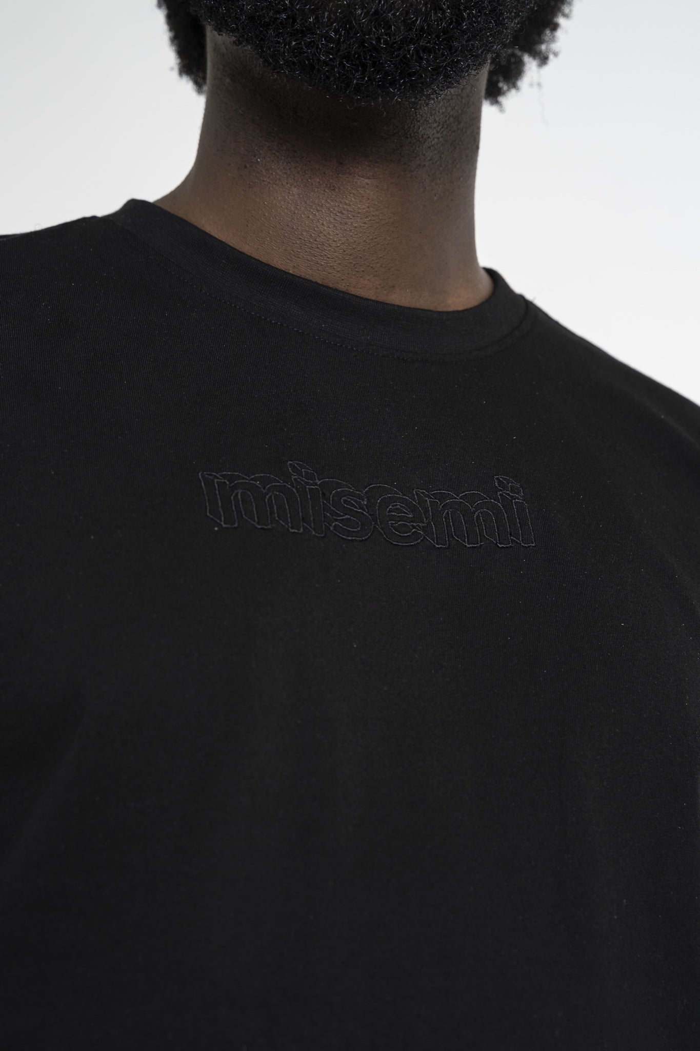 Black Embroidered Misemi logo tee